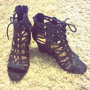 Nine West Black Wedge Sandals